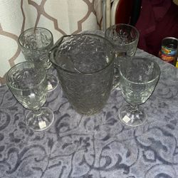 Vintage Pitcher And Glasses 