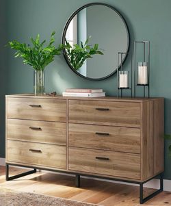 NEW Ashley’s 6-Drawer Dresser Fully Assembled