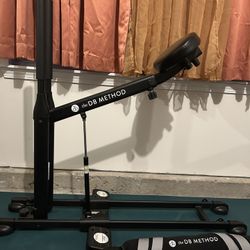 DB Method “ Glutes & AB“ Trainer 
