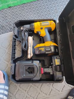 Cordeles Ajustable Clutch Driver Drill