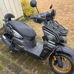 vitacci tank 200cc scooter 