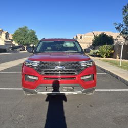 2021 Ford Explorer XLT SUV