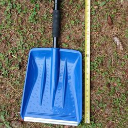 Snow Shovel - Travel Size 