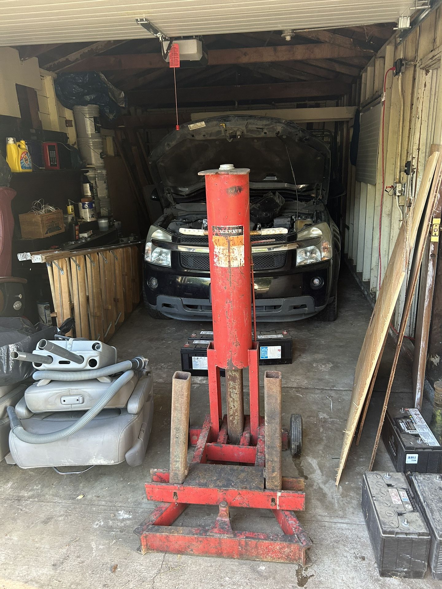 Blackhawk Air Powered Pneumatic Bumper Jack Automotive