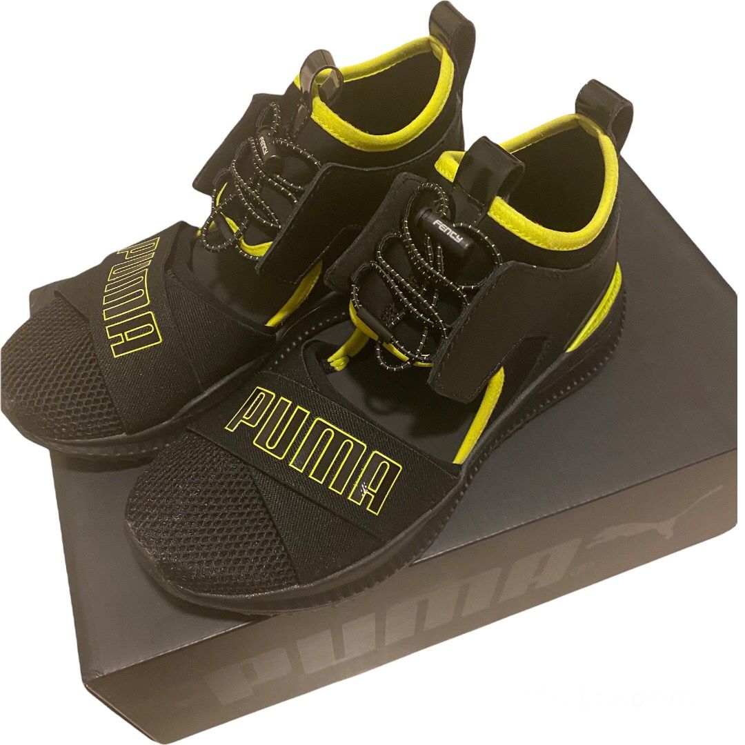 PUMA Women's Fenty x Avid Sneakers