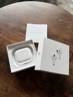AirPods 4 with ANC