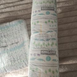 Kirkland Size 1 Diapers