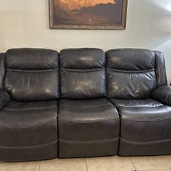 Trailblazer Leather Reclining Sofa