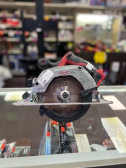 Milwaukee M18 2630-20 6-1/2 inch cordless circular saw.