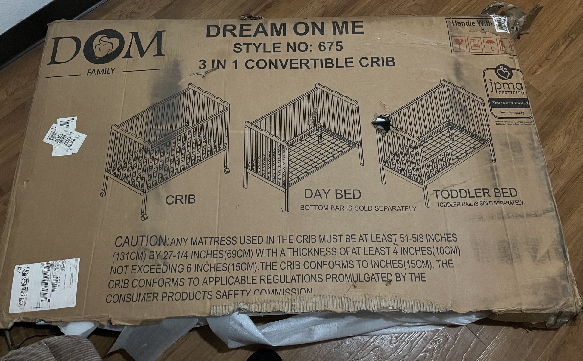 Dom In One Convertible Crib