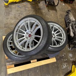 Rays Gram Lights 57XR 18x10.5 +22 Squared Set Up