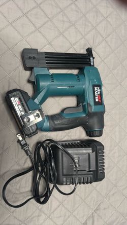 Neu Master 18g nailer/ stapler