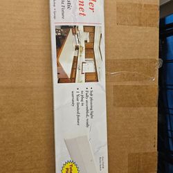 G E 18" Under Cabinet Fluorescent Light