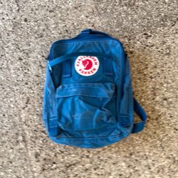 Fjallraven Kanken Small Backpack