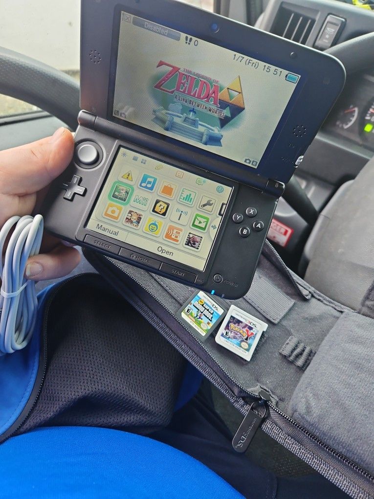 Nintendo 3DS XL