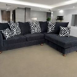 Beautiful Sectional - Brand New - At Furniture Expo