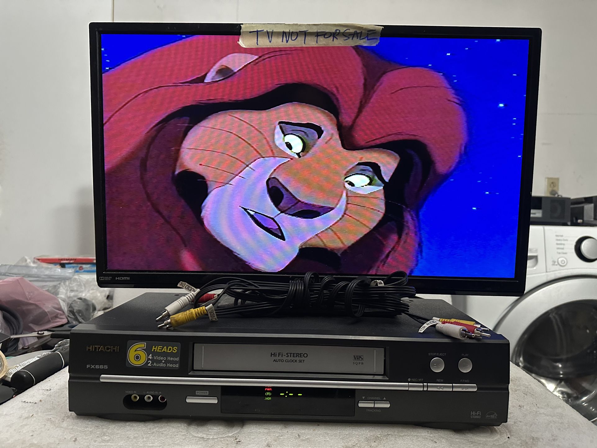 HITACHI FX665 VCR 6 HEAD HI-FI STEREO VHS WITH AV CABLES