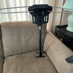 TV Antenna With Remote
