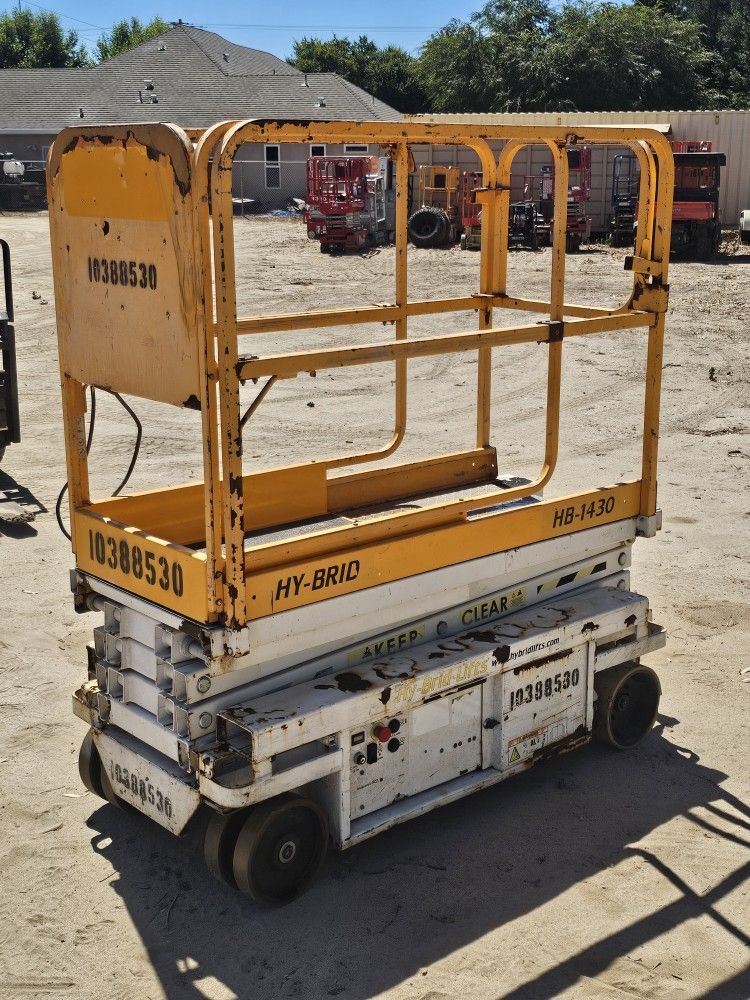 2015 Hy-brid HB-1430 Scissor Lift