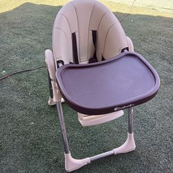 Clean like new high chair