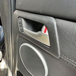 G8 Gt ( Interior Door Handle )
