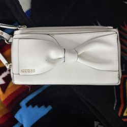 Guess Wallet 
