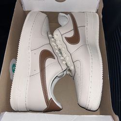 Air Force 1 / Size 9.5 / 90$