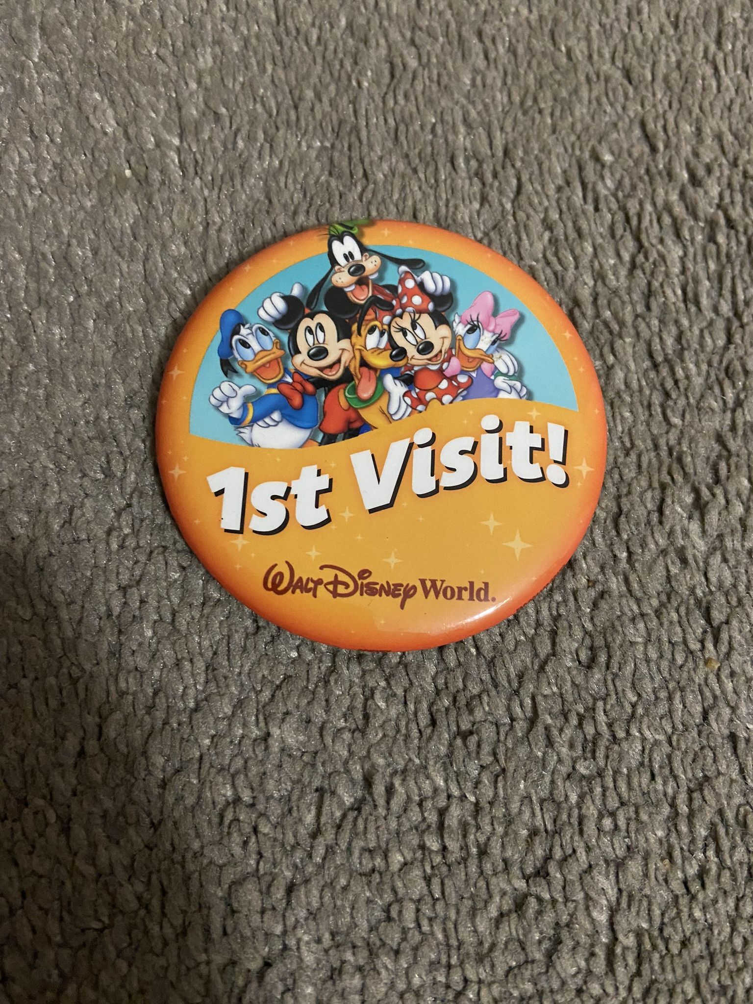 Walt Disney World 1St Visit Button Pin, Mickey Mouse Goofy Minnie Made In USA