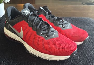 Nike Air Max Running Shoes Mens S 12 Red Black Athletic Sneakers Cushion Comfort