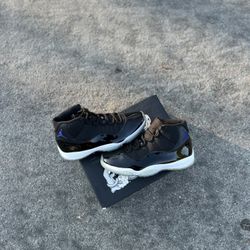 Jordan 11 Space Jam Size 12 Men Gently Worn