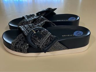 Marc Fisher sandals size 6.5