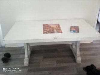 Country style kitchen table