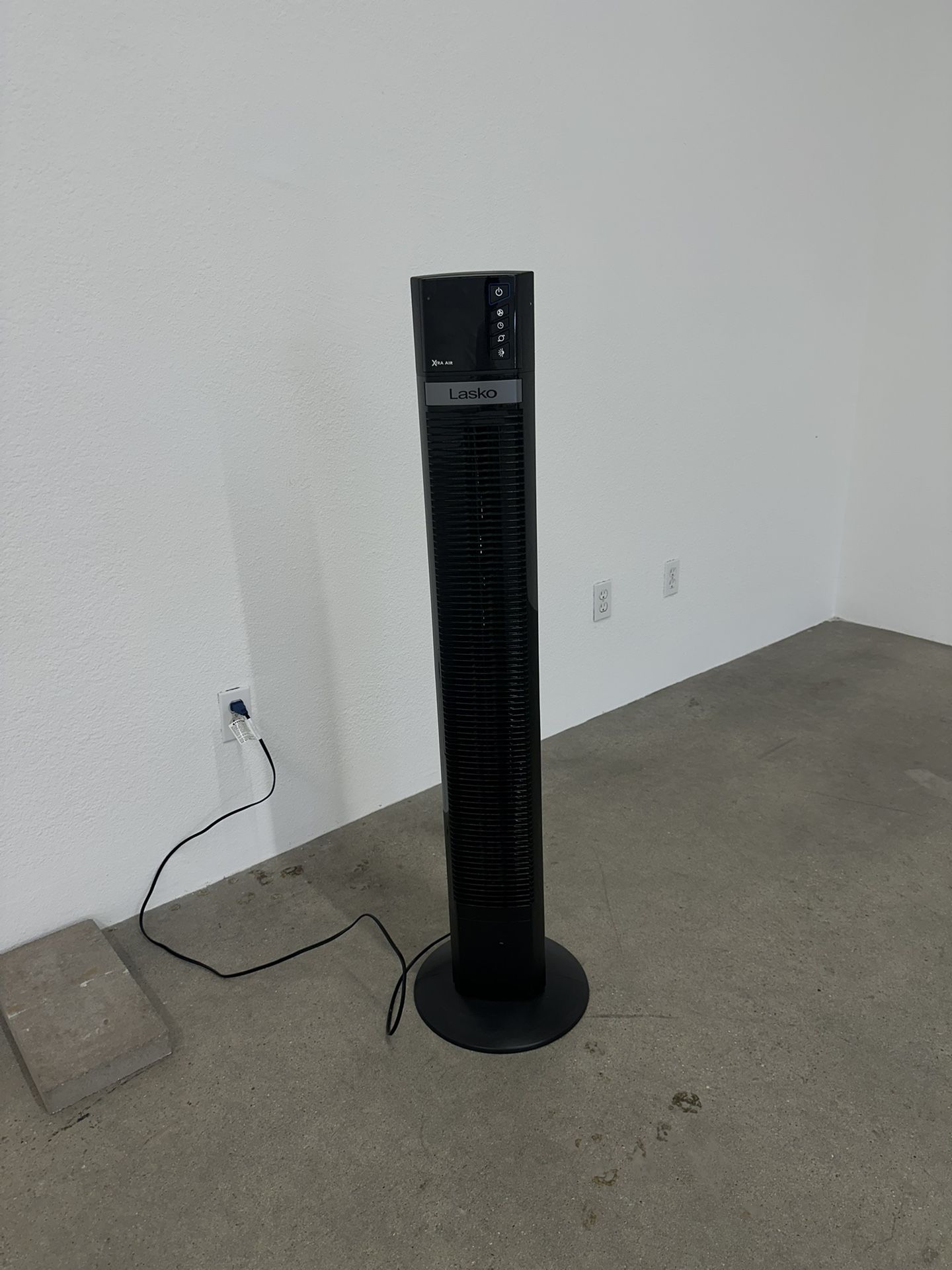 Lasko Xtra Air Tower Fan Black