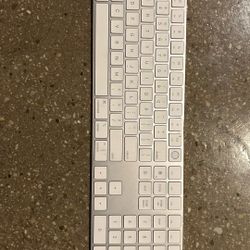 Apple Magic Keyboard With Numeric Keypad And Touch ID