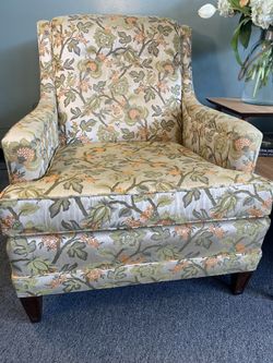 Sherrill Upholstering Co. Lounge chair