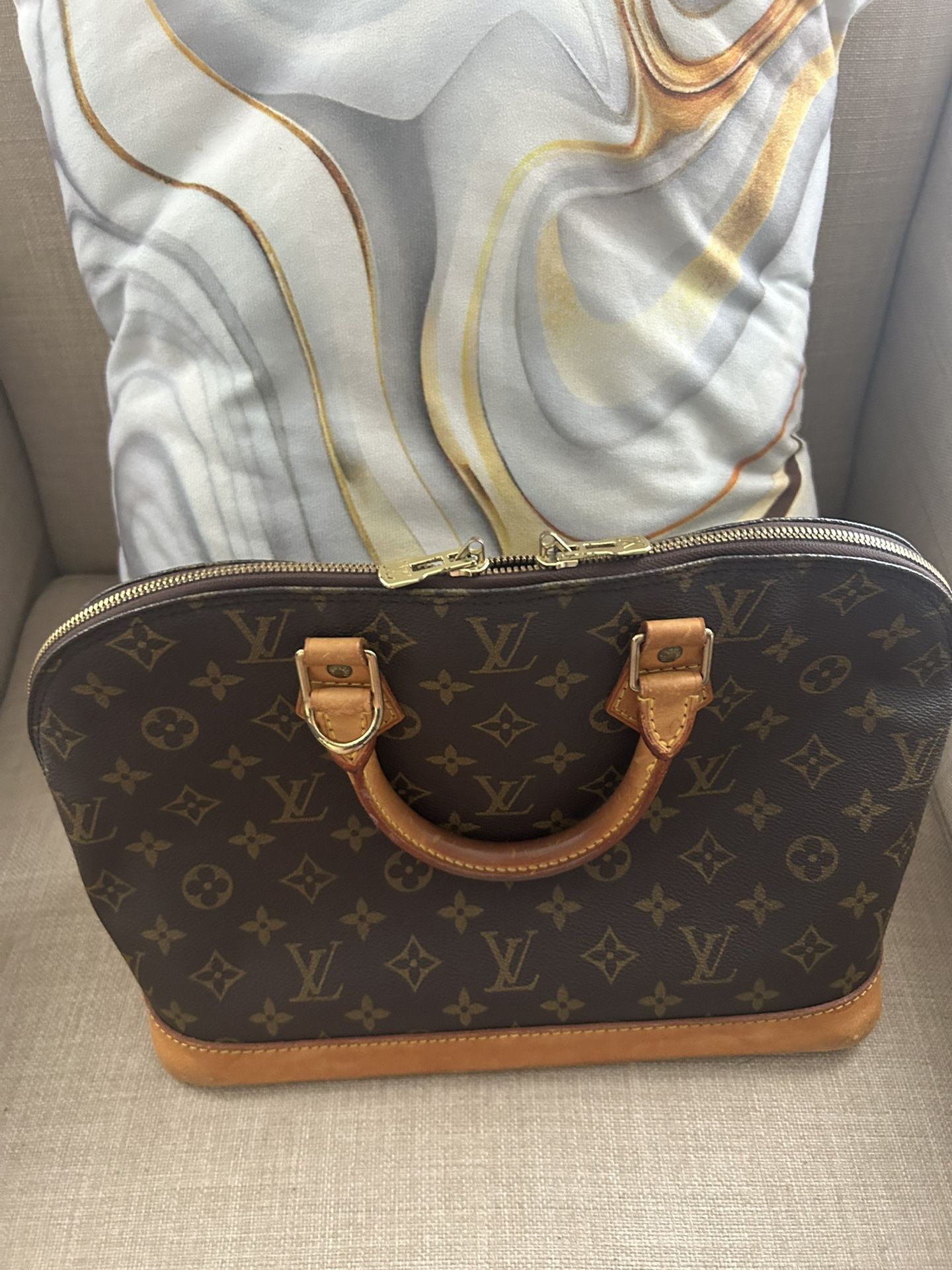 Louis Vuitton Monogram Alma PM