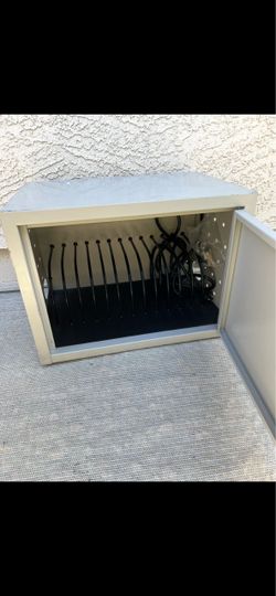 Tablet Charging Cabinet with Dividers For 12 Devices