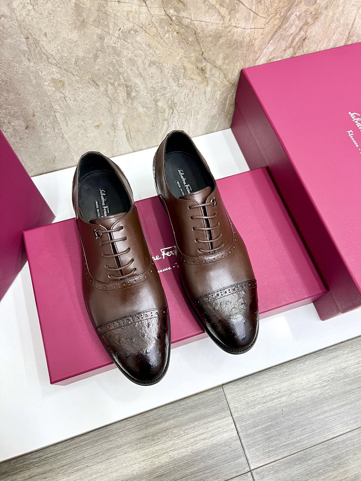 Ferragamo Men’s Leather Shoes With Box 2025 New