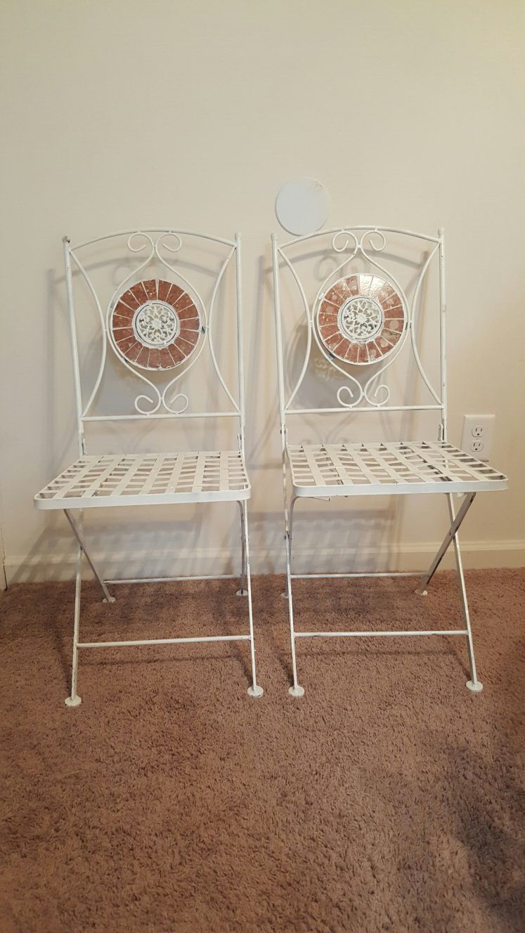2 beautiful metal chairs