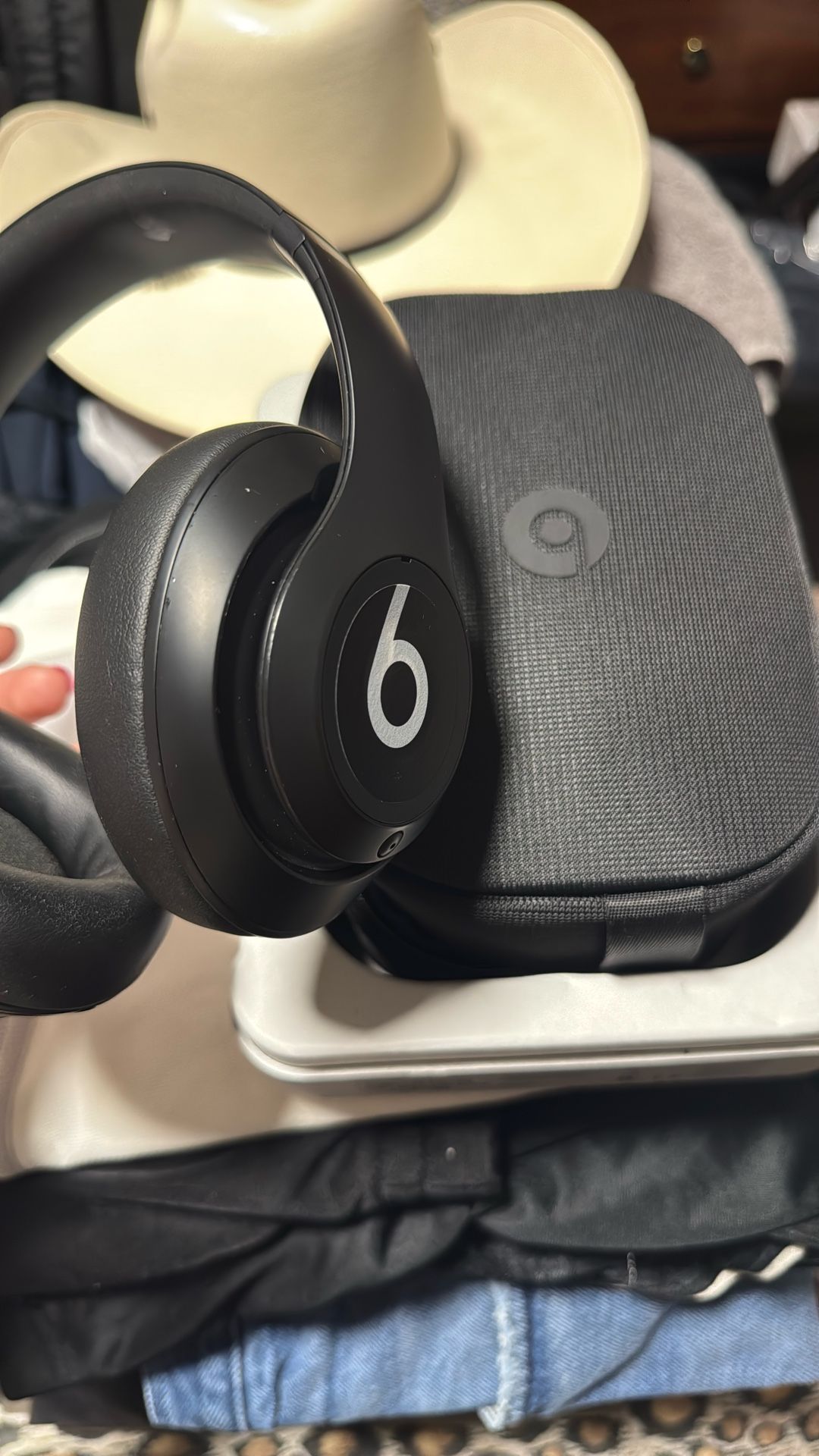 Beats Studio Pro