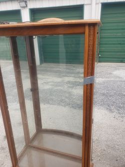 China glass cabinet kriel