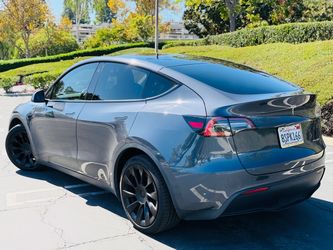 2020 Tesla Model Y