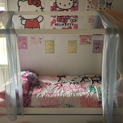 Twin Size White Wood Trundle Bed