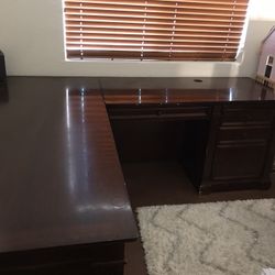 Office Desk 