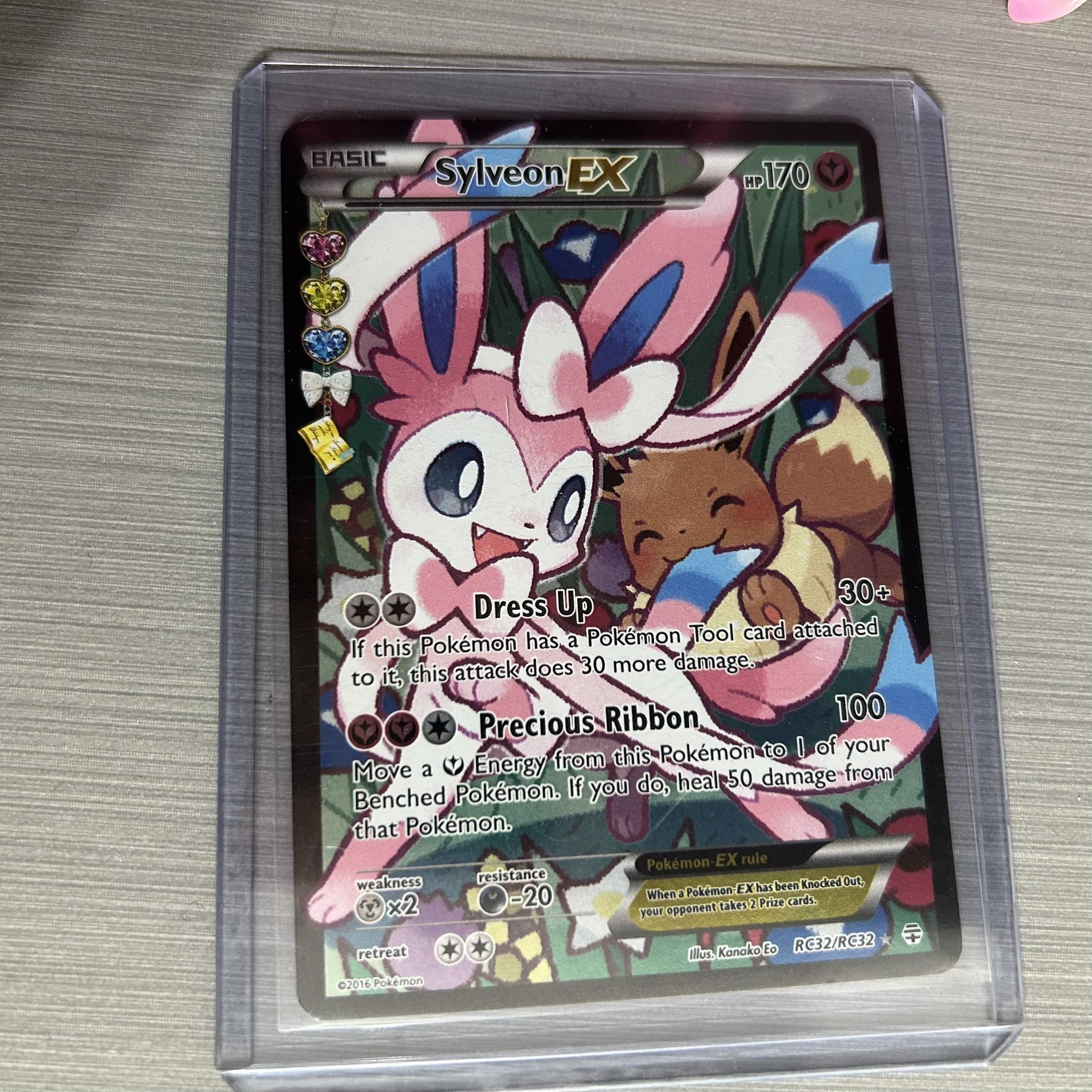 Sylveon Full Art