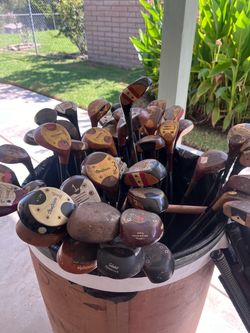 Vintage golf clubs taking offers for collection