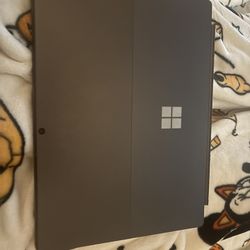 Surface Pro 8