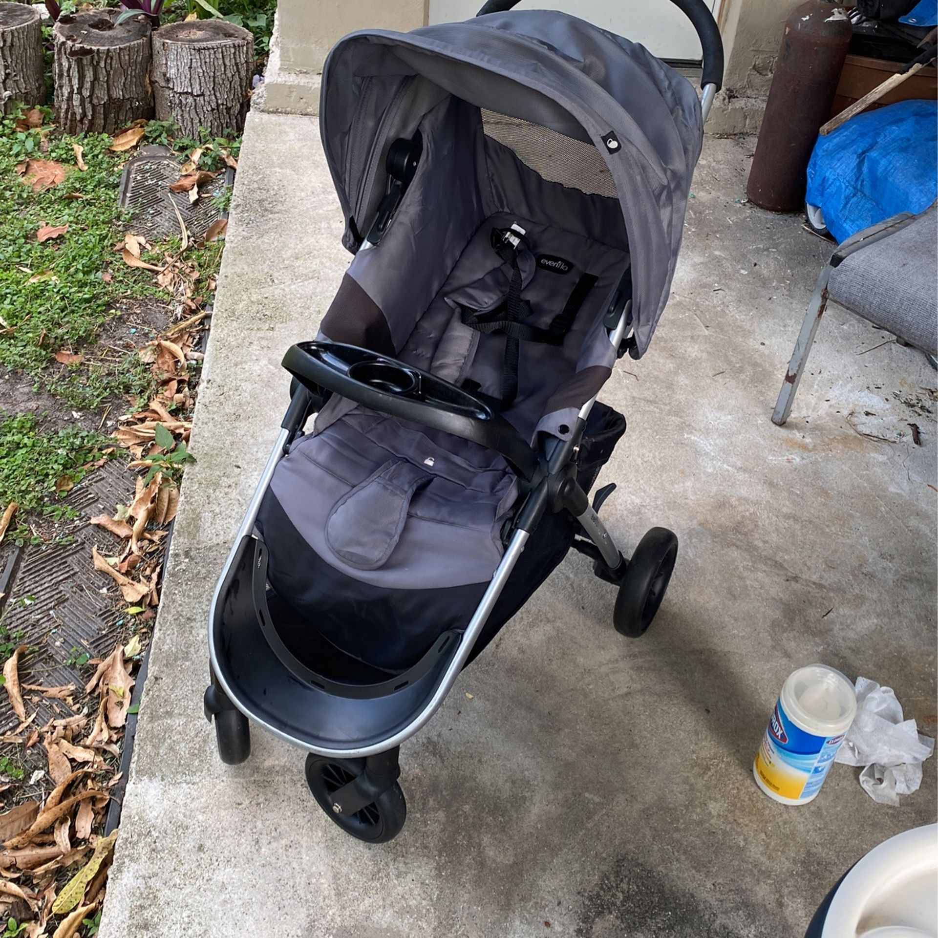 EvenFlo Stroller