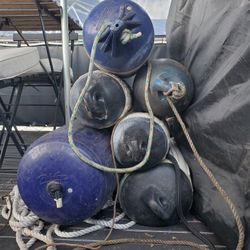 6 Boat Fenders
