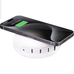 TYLT WIRELESS CHARGING HUB, Charging Beyond Boundaries.